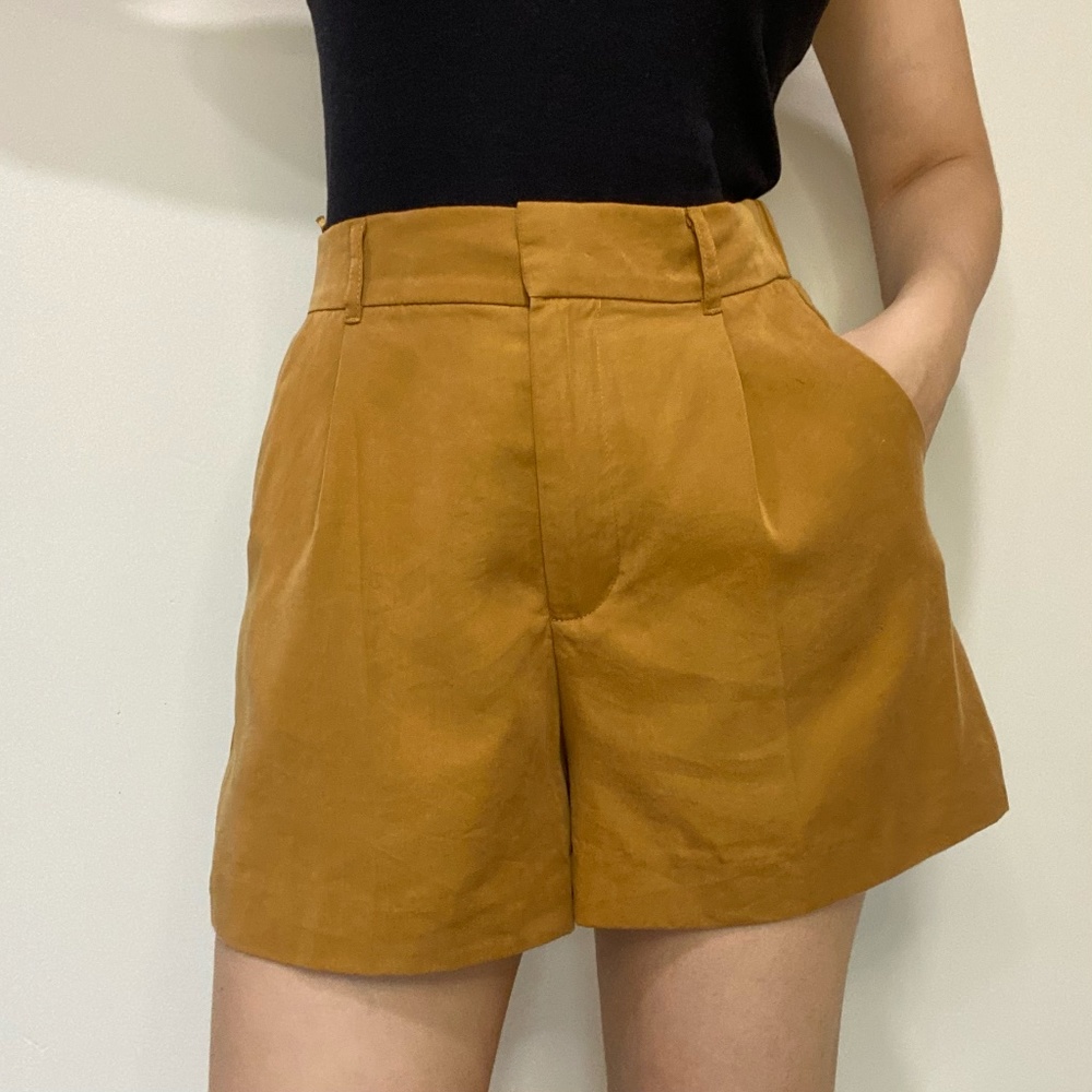 Zara mustard pleated high rise shorts